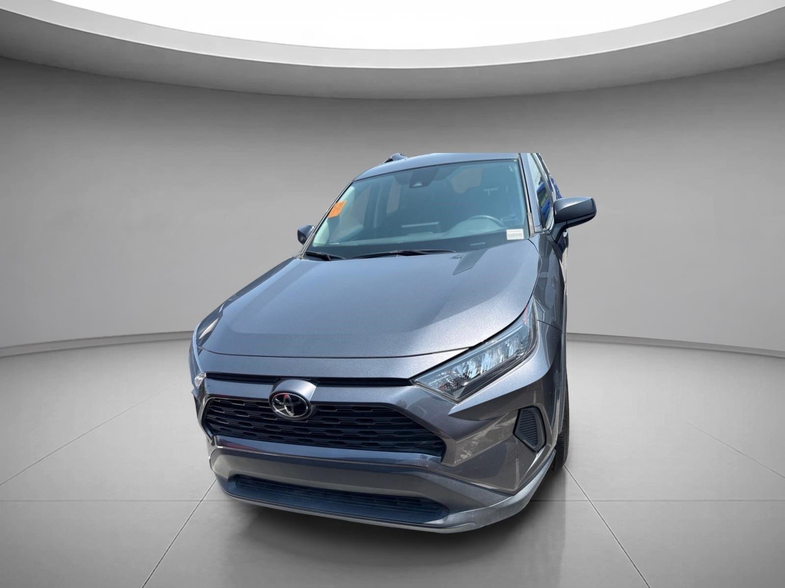 Used 2022 Magnetic Gray Metallic Toyota LE image 25