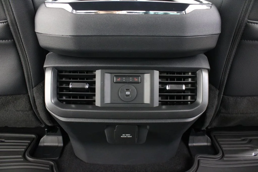 New 2026 Agate Black Metallic Ford Lariat image 16