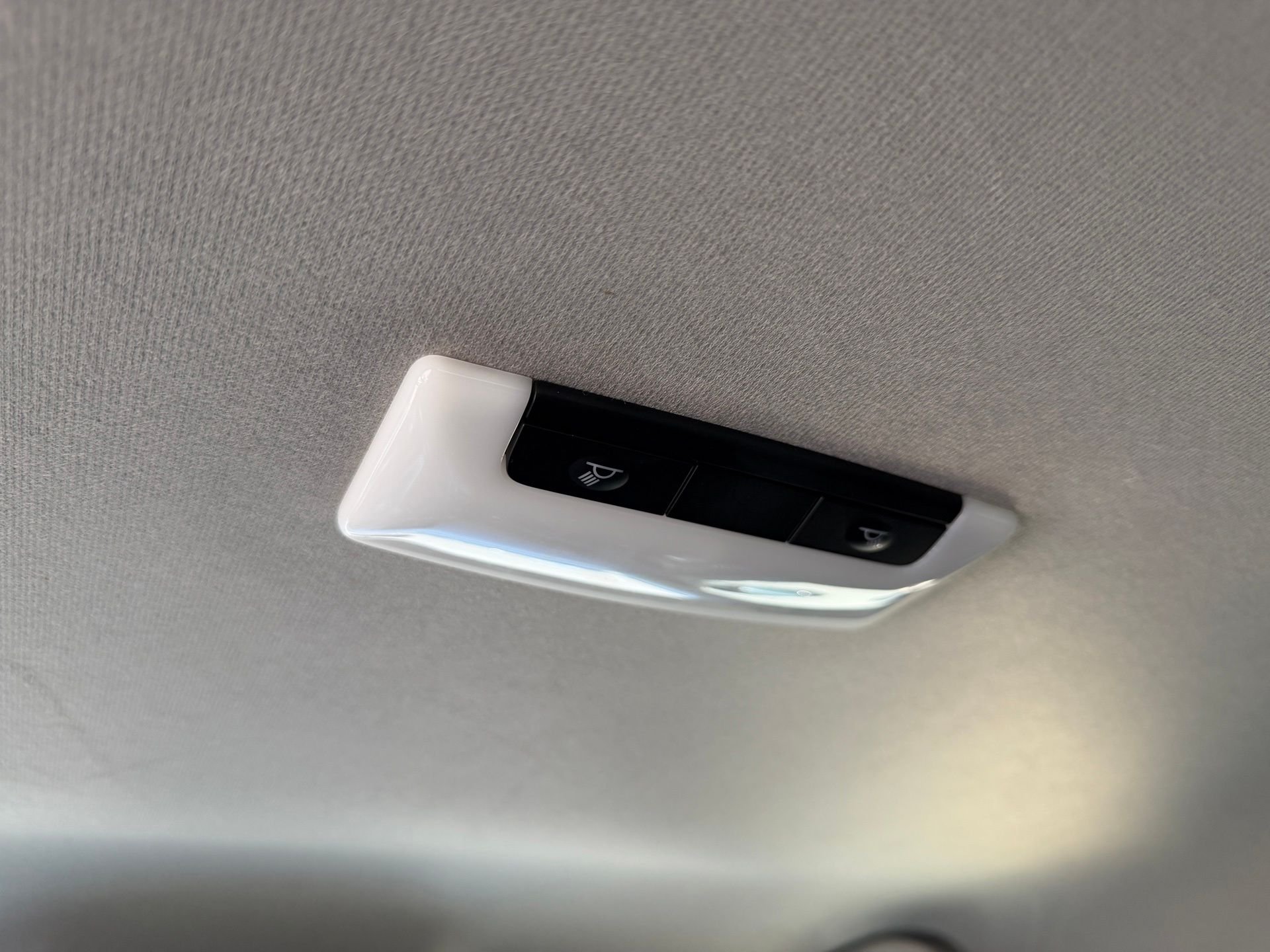 Used 2025 Gray Nissan SR image 38