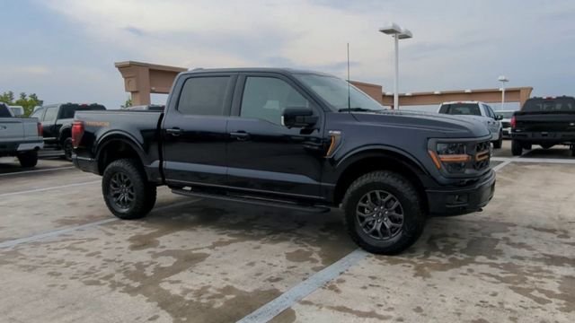 New 2026 Agate Black Metallic Ford Tremor® image 101