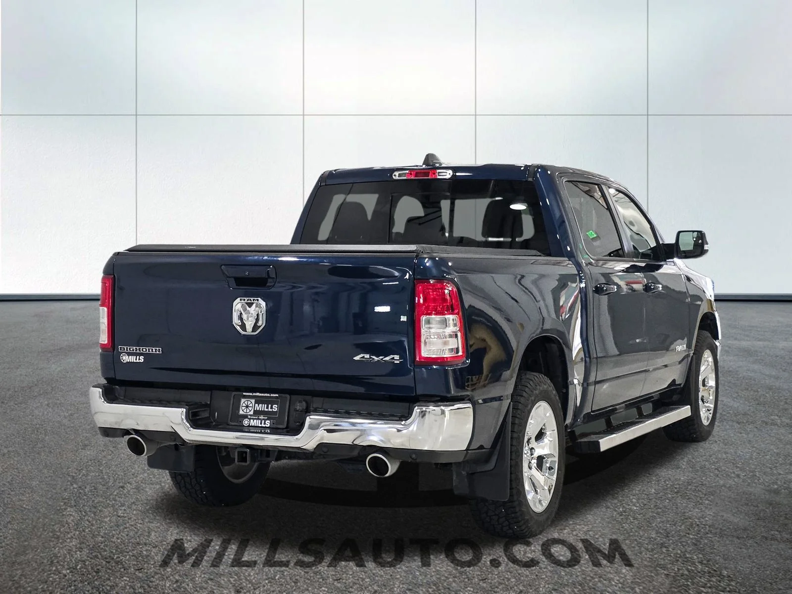 Used 2021 Blue Ram Big Horn/Lone Star image 7