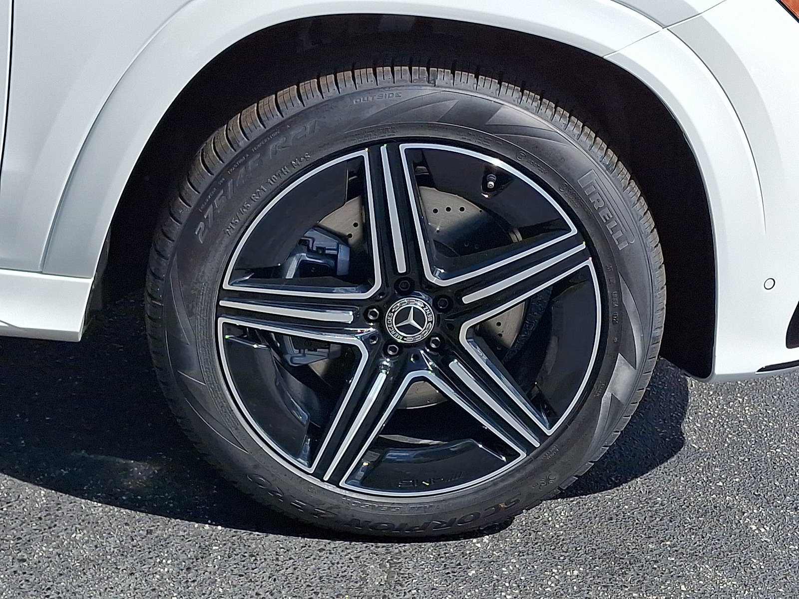New 2026 Polar White Mercedes-Benz GLE 350 image 29