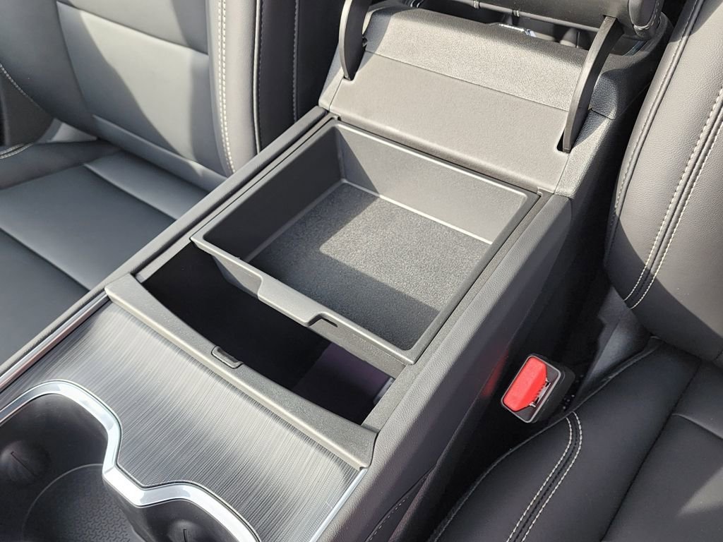 2026 GMC Acadia Elevation - Photo 33
