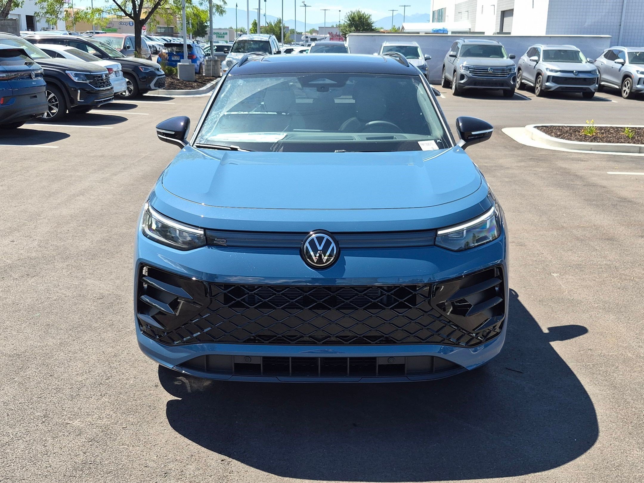 New 2026 Monterey Blue w/Deep Black Roof Volkswagen SE R-Line Black image 9