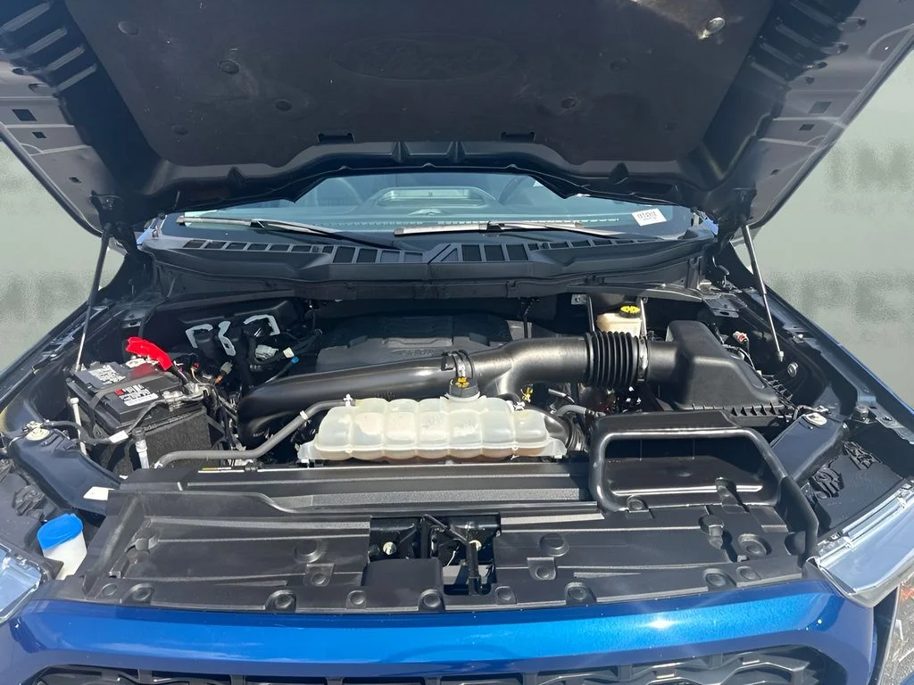 Used 2023 Blue Ford XLT image 21