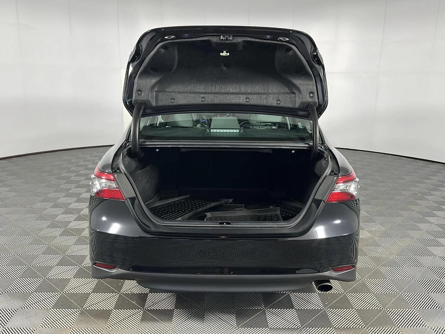 Used 2023 Midnight Black Metallic Toyota XLE image 20