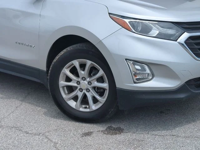 Used 2018 Chevrolet Equinox LT with VIN 3GNAXJEV4JS581773 for sale in Crittenden, KY