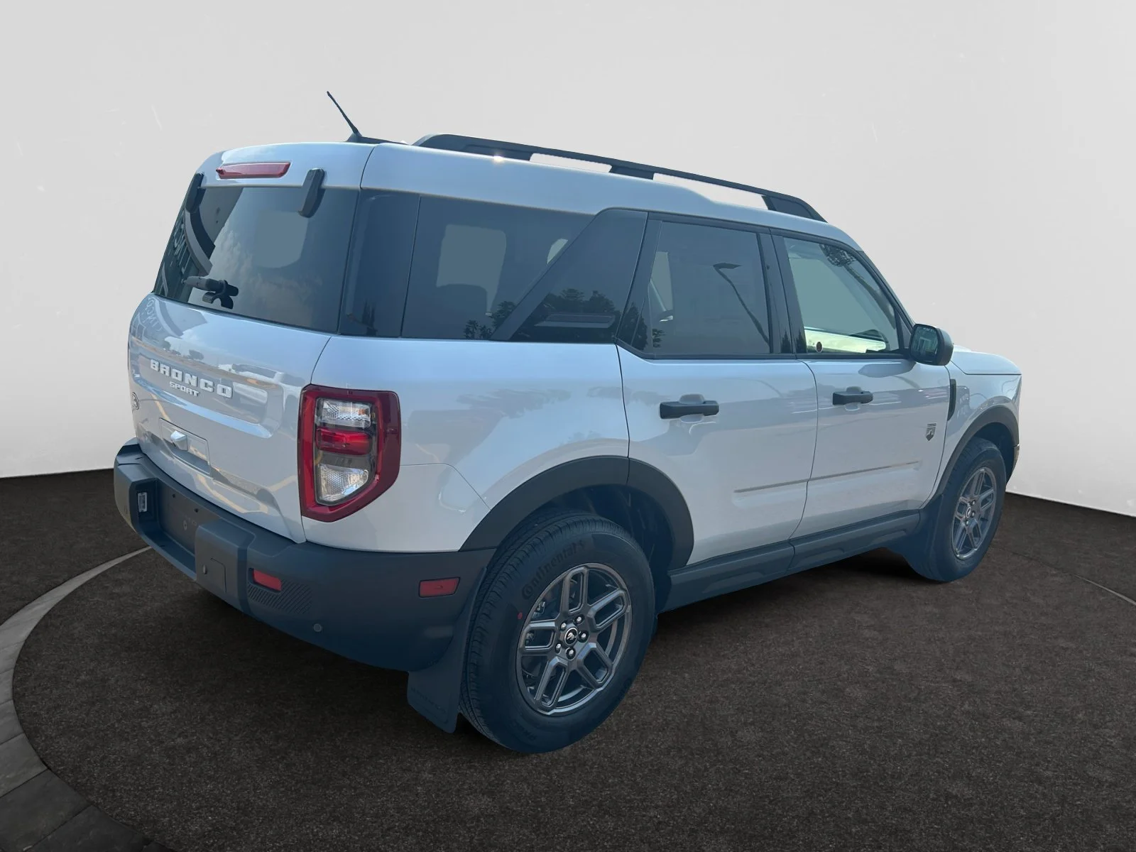 New 2026 Space White Metallic Ford Big Bend image 5