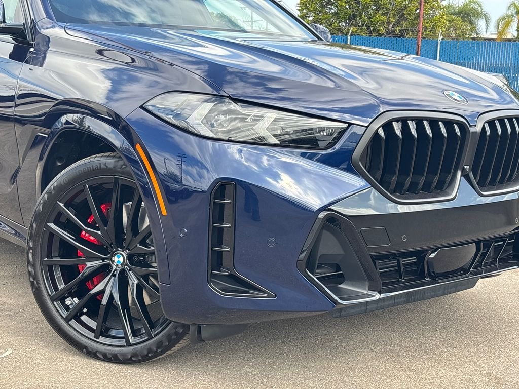New 2027 Tanzanite Blue II Metallic BMW xDrive40i image 6
