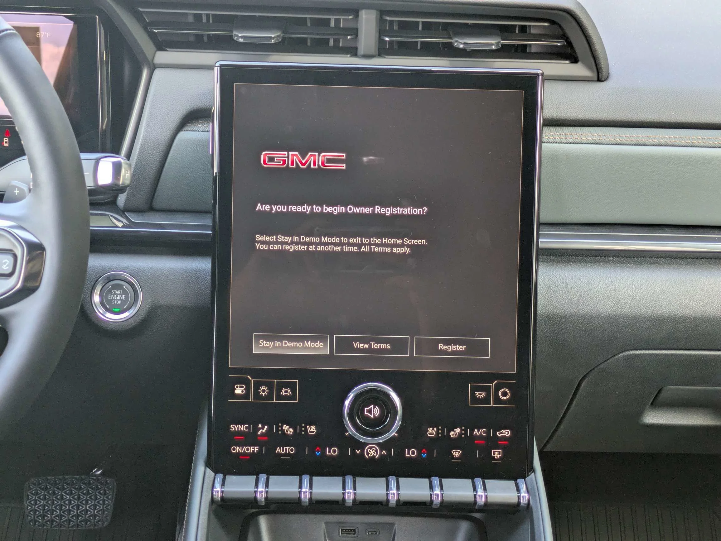 2026 GMC Terrain AT4 - Photo 19