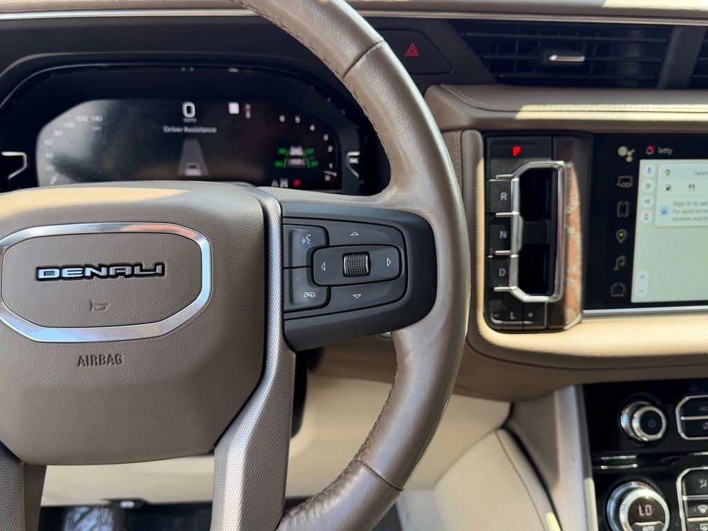 Used 2022 Beige GMC Denali image 31