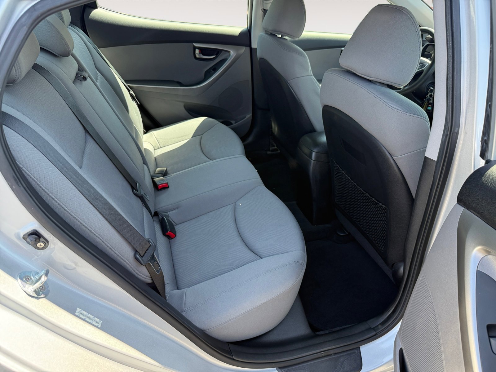 Used 2012 Shimmering Silver Metallic Hyundai GLS image 18