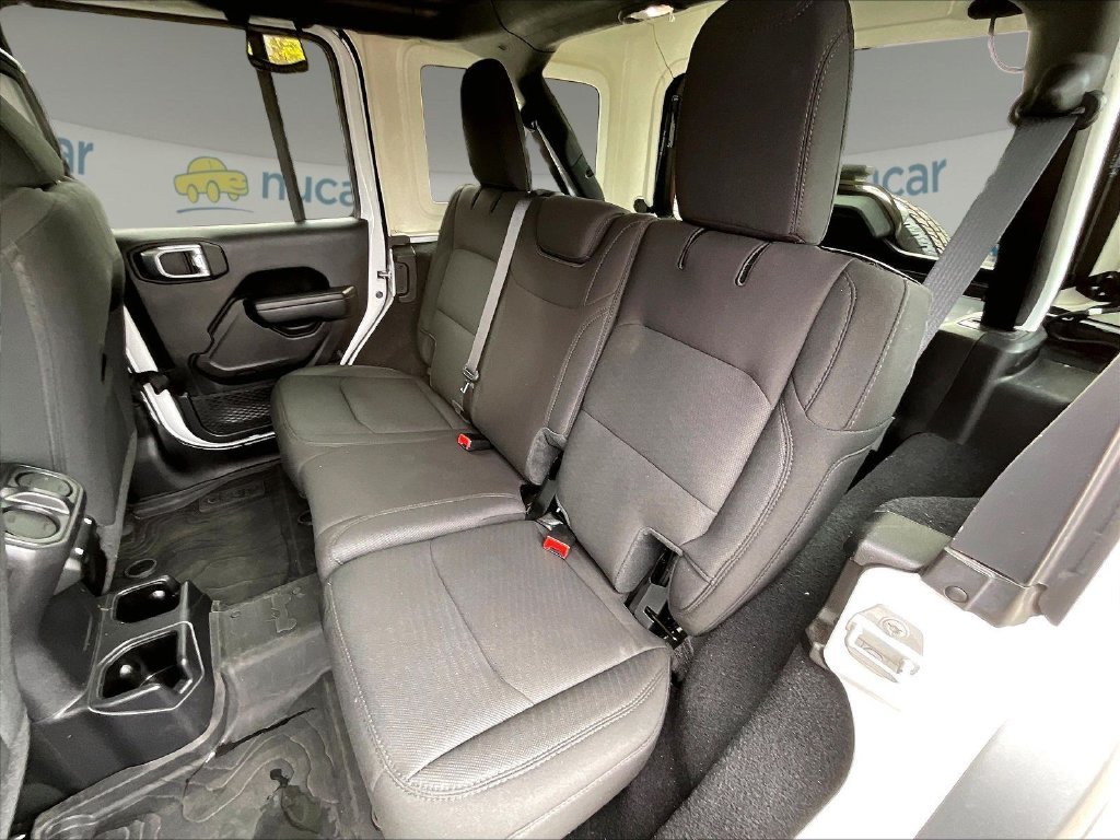 Used 2022 Bright White Clearcoat Jeep Unlimited Sport S image 14
