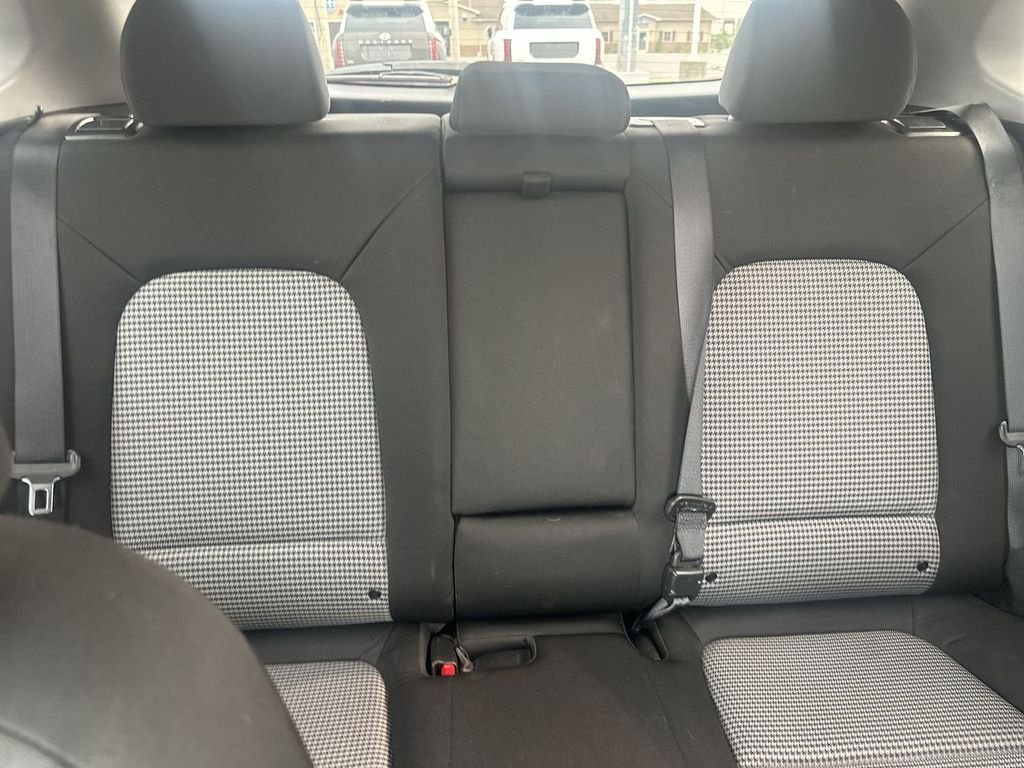 Used 2020 Gray Hyundai SEL image 13