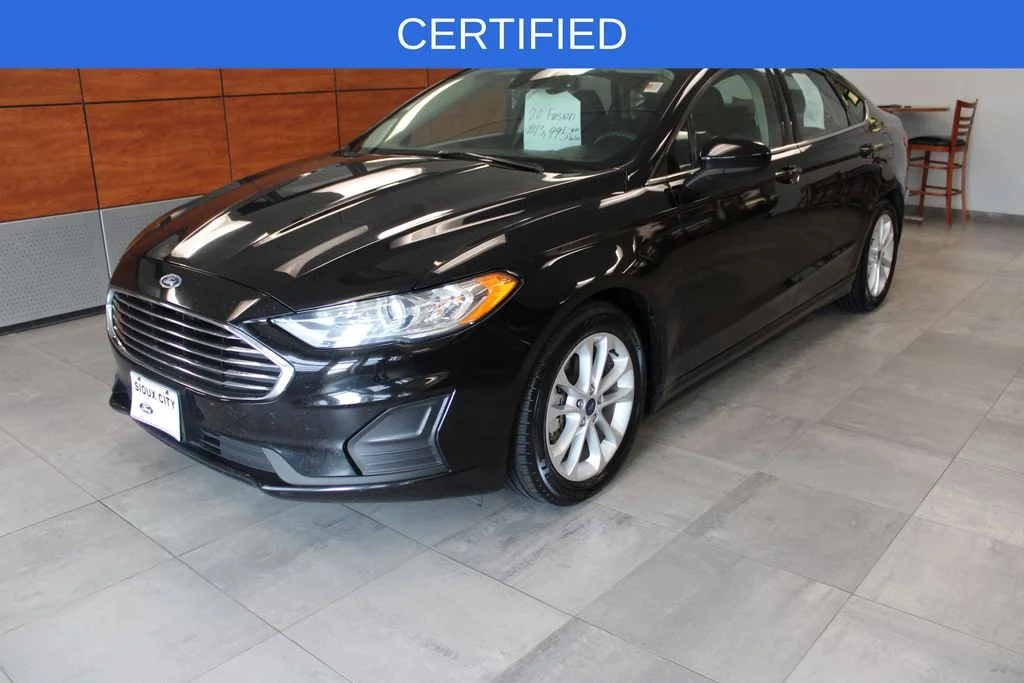 2020 Ford Fusion SE