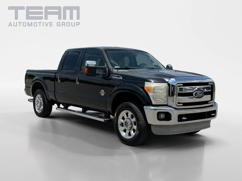 Used 2011 Black Ford XLT image 1