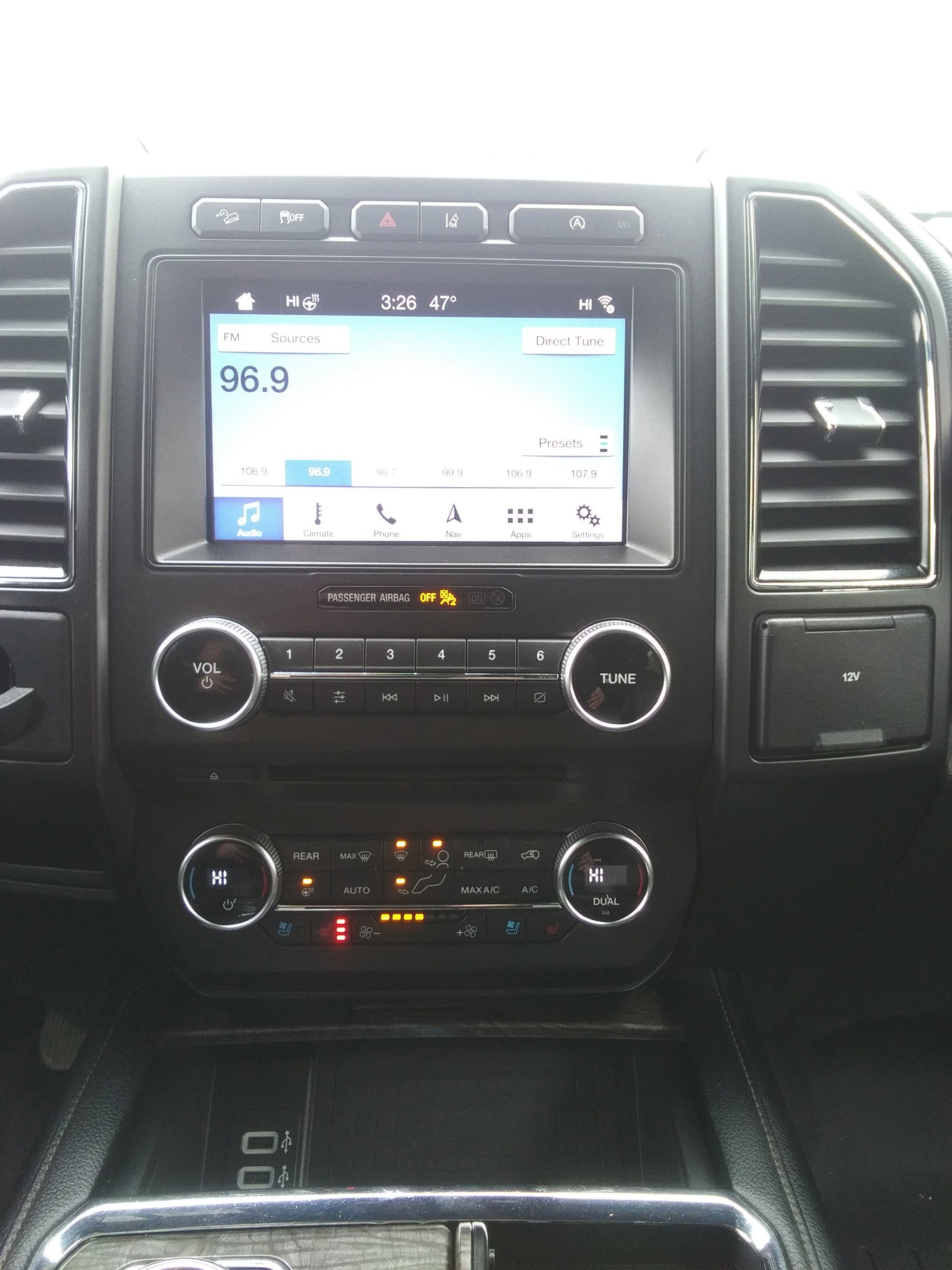 Used 2018 Gray Ford Limited image 22