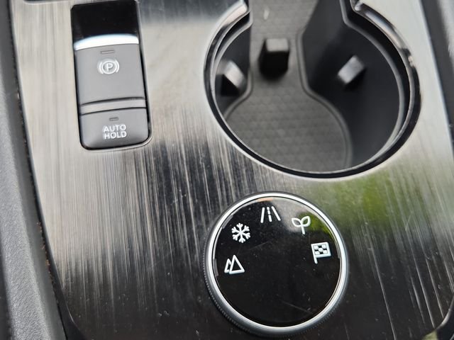 Used 2024 Brilliant Silver Metallic Nissan SV image 9