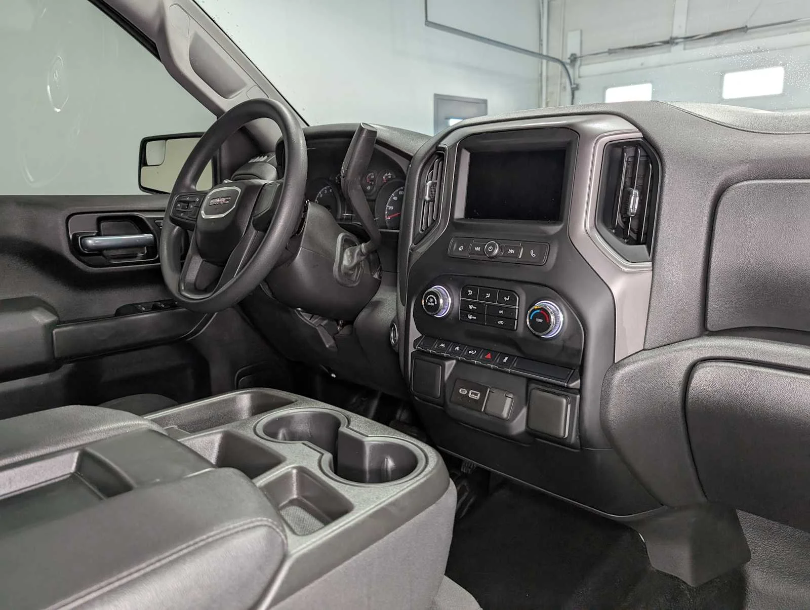 Used 2022 Summit White GMC Pro image 39