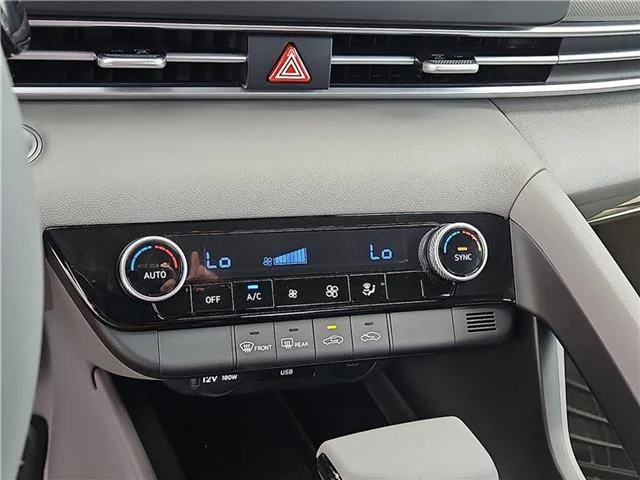 New 2025 Serenity White Hyundai SEL Sport image 18