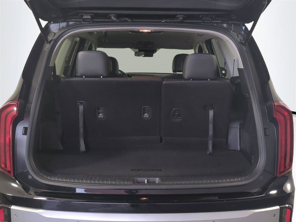 2023 Kia Telluride S - Photo 14