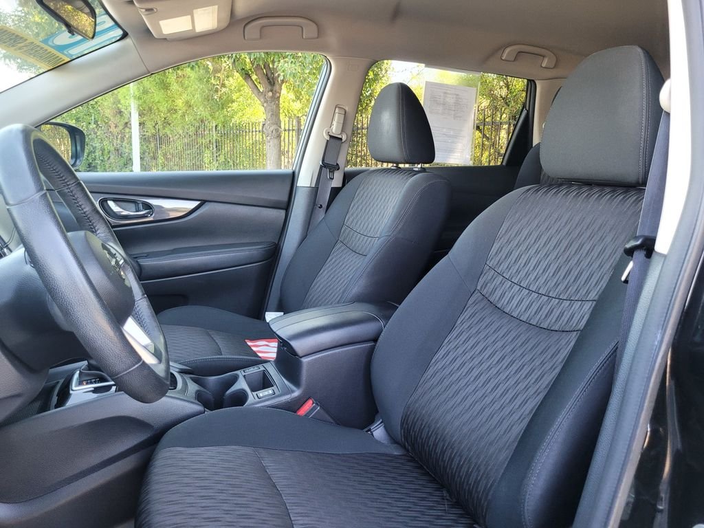 Used 2018 Black Nissan S image 12