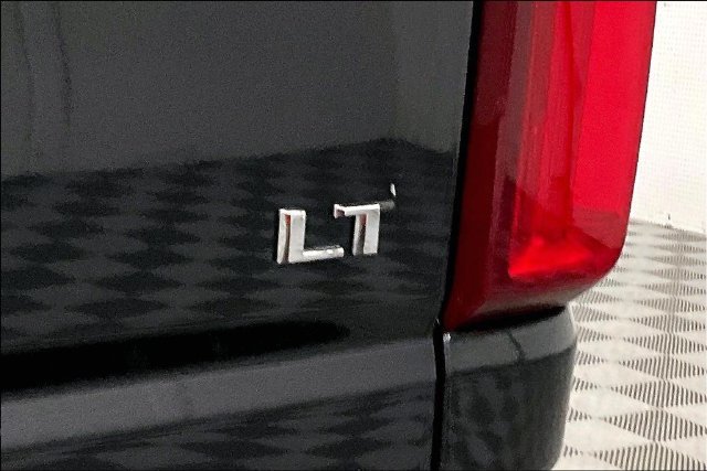 Used 2024 Dark Ash Metallic Chevrolet LT image 9
