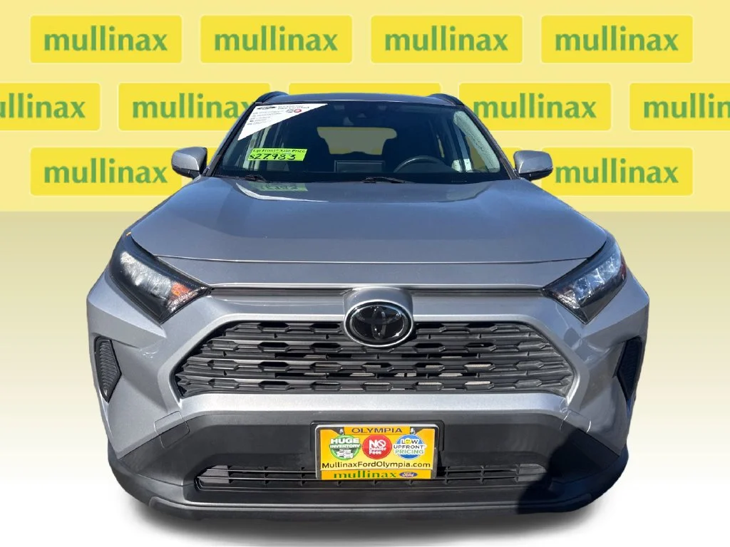 Certified Used 2019 Silver Toyota LE image 16