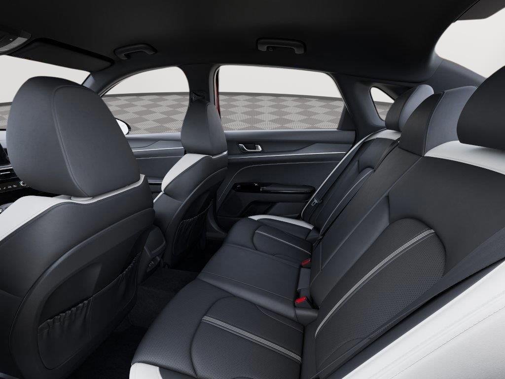 2025 Kia K5 GT-Line - Photo 39
