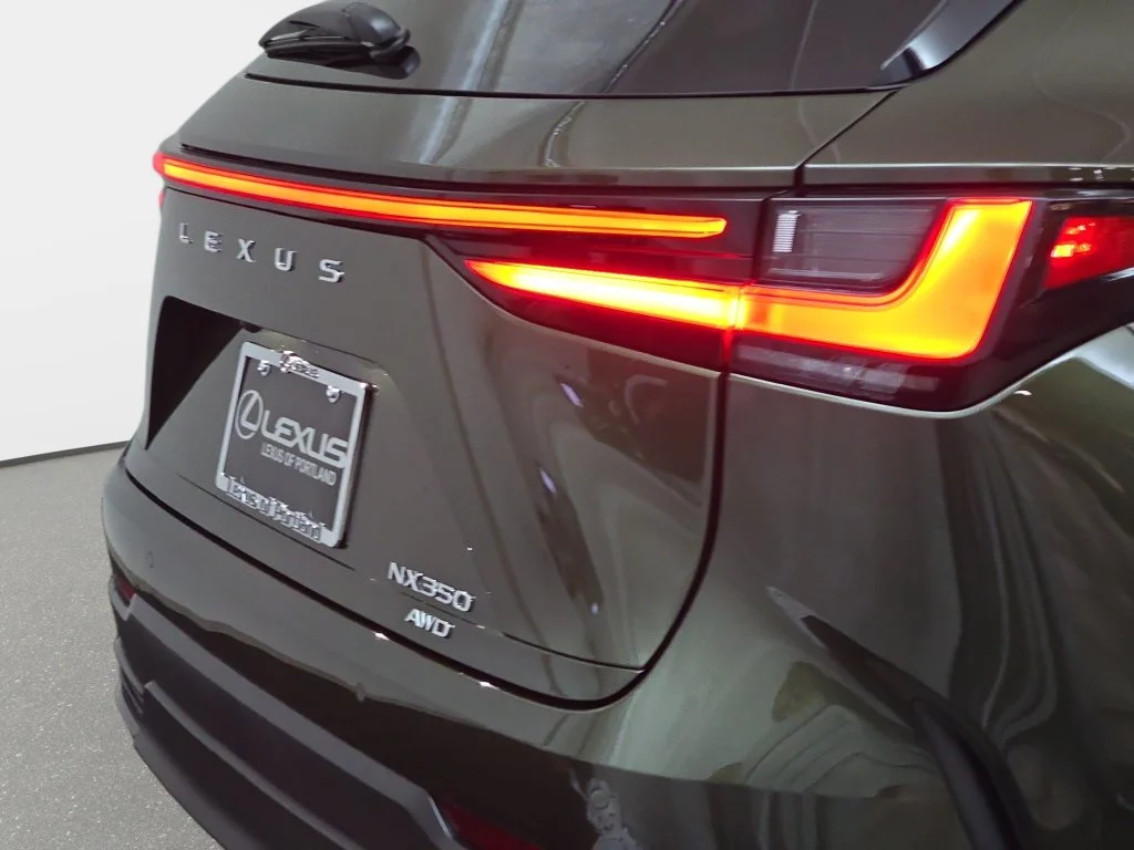 New 2026 Nori Green Pearl Lexus PREMIUM image 30