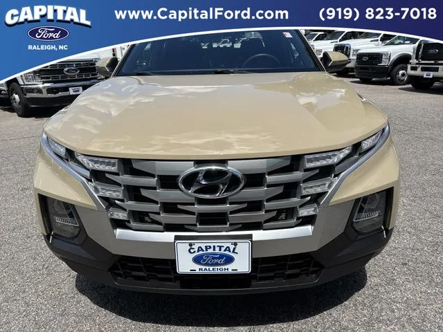 Used 2023 Beige Hyundai SEL image 10