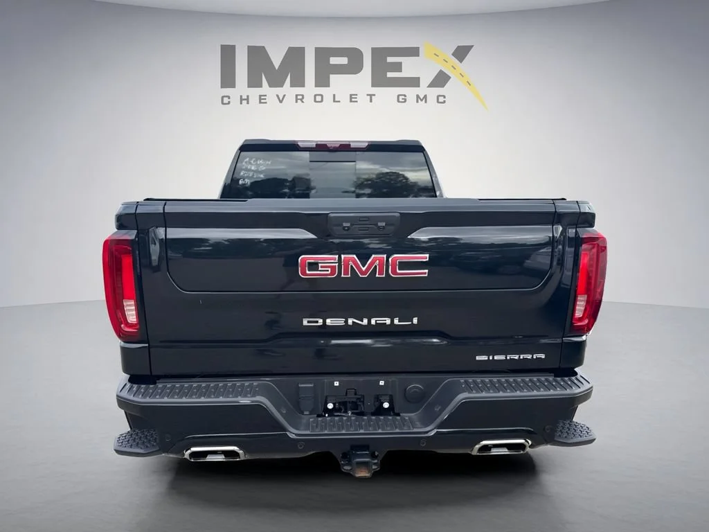 Used 2024 Onyx Black GMC Denali image 4