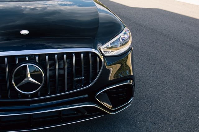 2026 Mercedes-Benz S-Class AMG S 63 - Photo 23