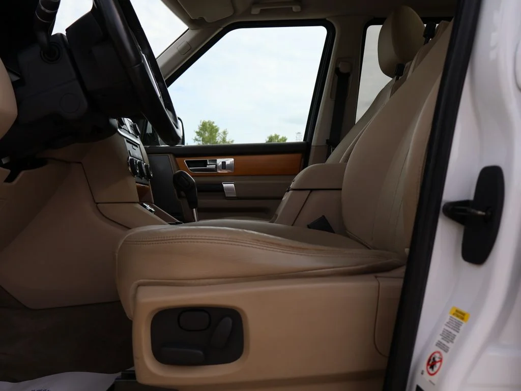 Used 2012  Land Rover HSE image 41