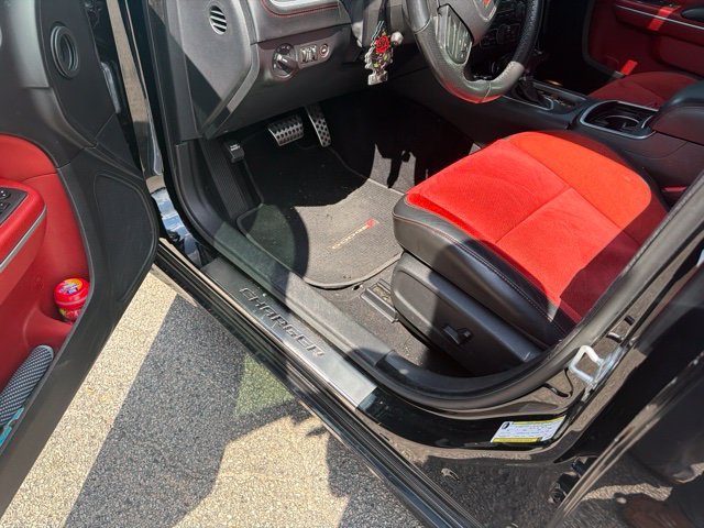 Used 2022 Black Dodge R/T Scat Pack Widebody image 10
