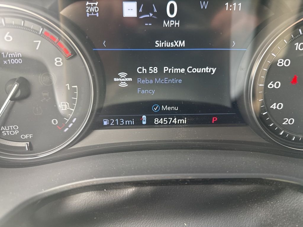 Used 2022 White Cadillac Premium Luxury image 9