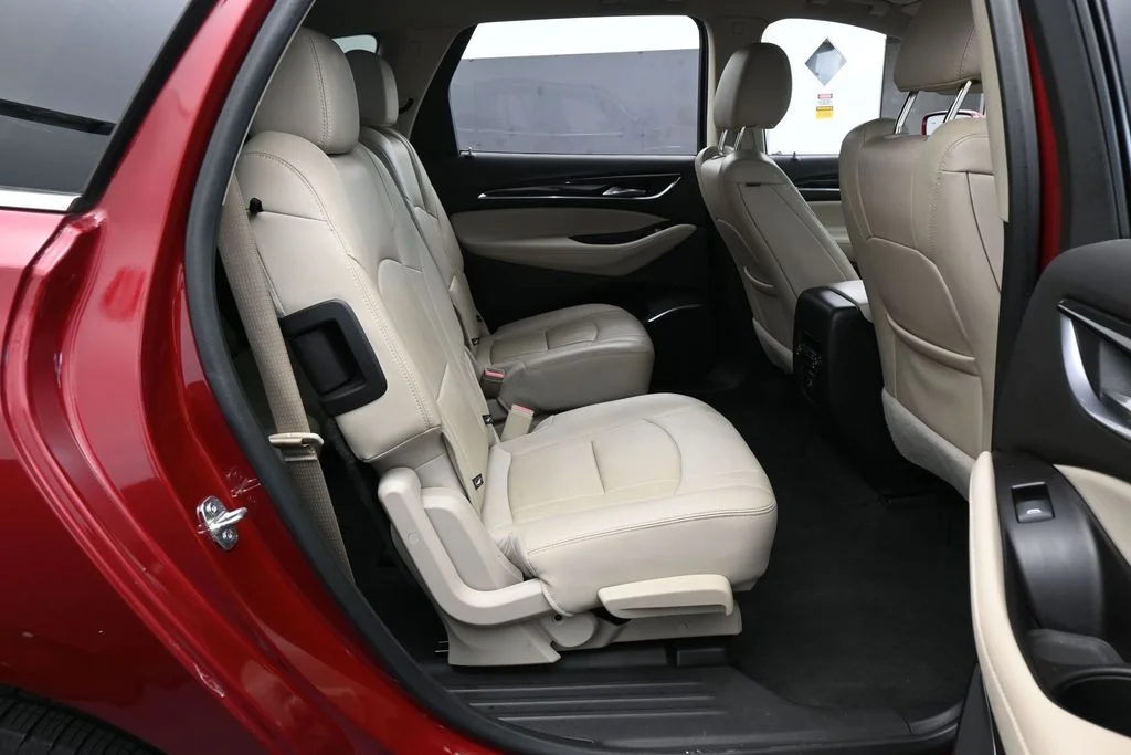 Used 2020 Red Quartz Tintcoat Buick Essence image 36