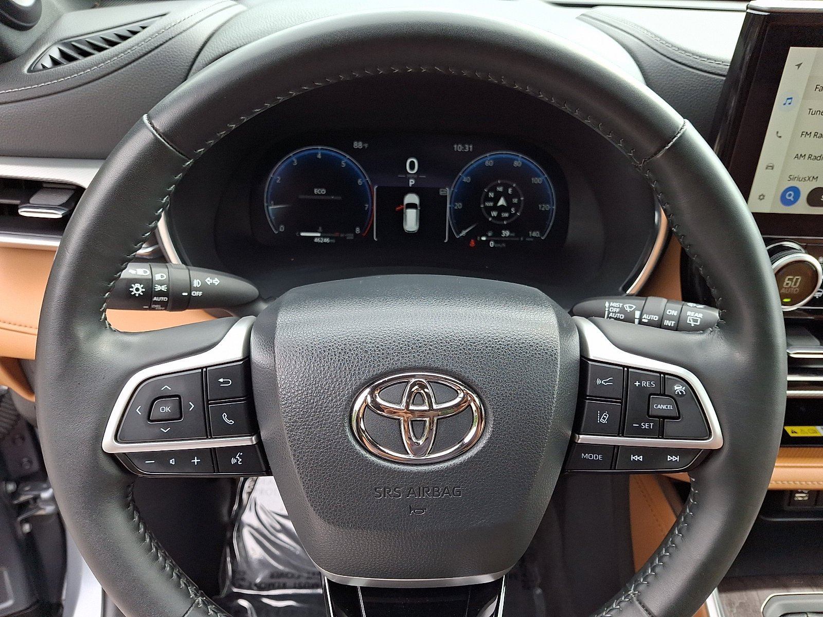 Used 2023 Moon Dust Toyota Platinum image 21