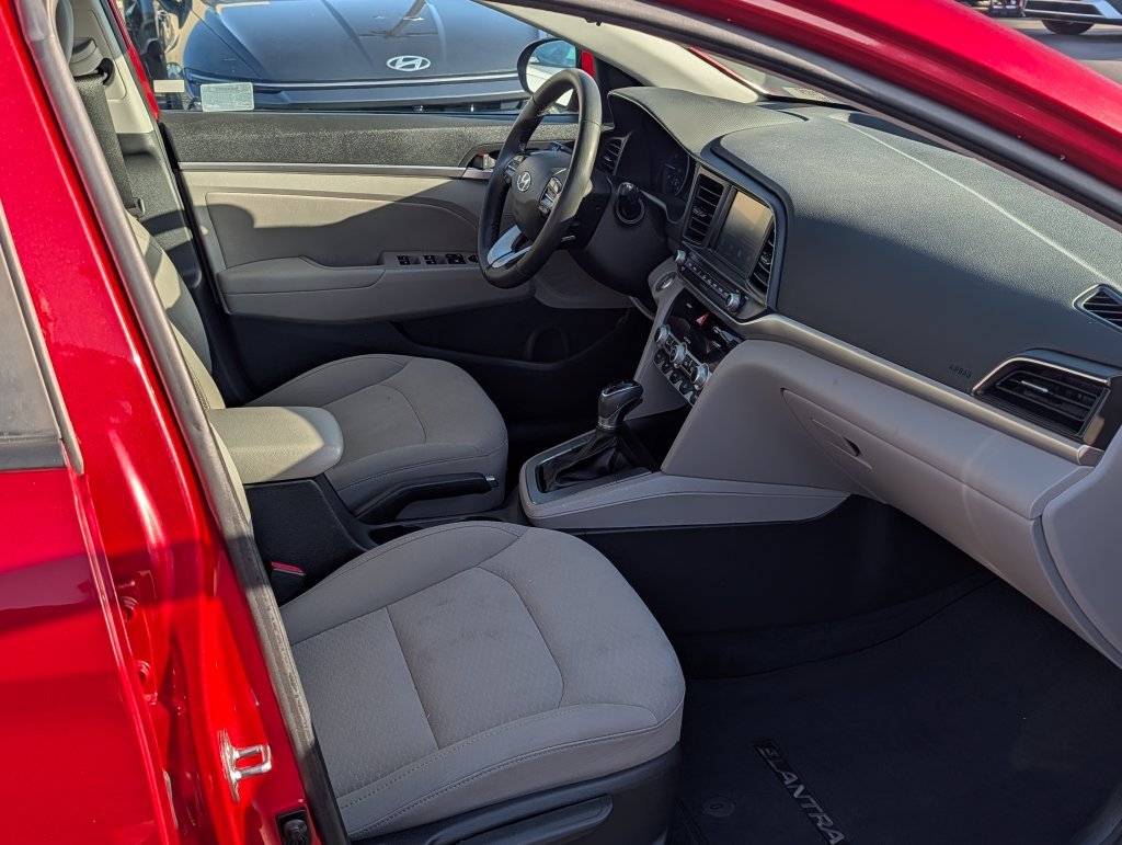 Used 2020 Red Hyundai Value Edition image 9