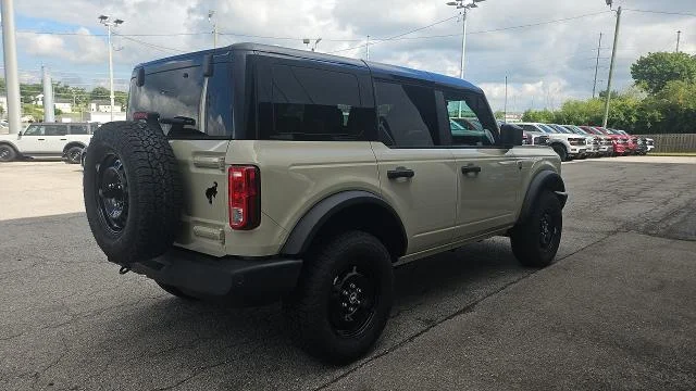 New 2026 Desert Sand Ford Big Bend 4WD image 25