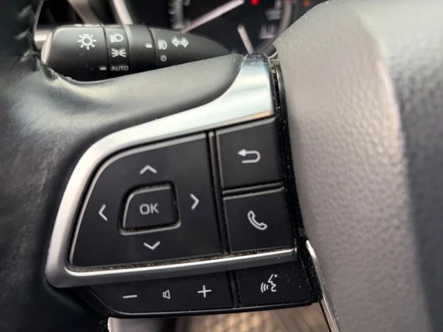 Used 2021 Gray Toyota XLE image 26