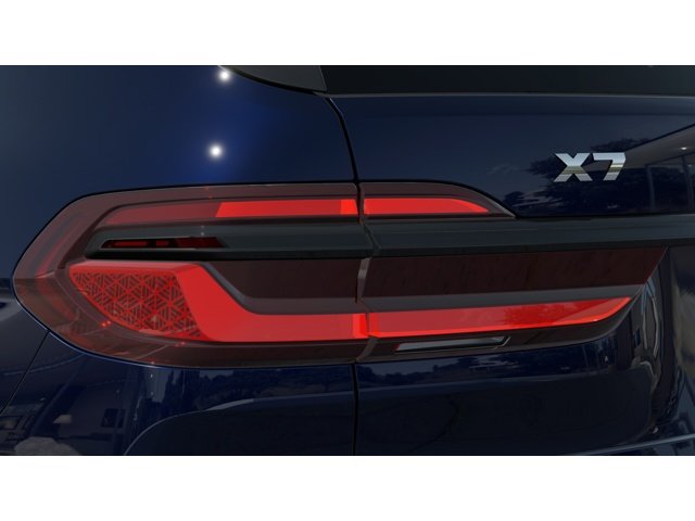 New 2027 Tanzanite Blue II Metallic BMW X7 M60i image 8