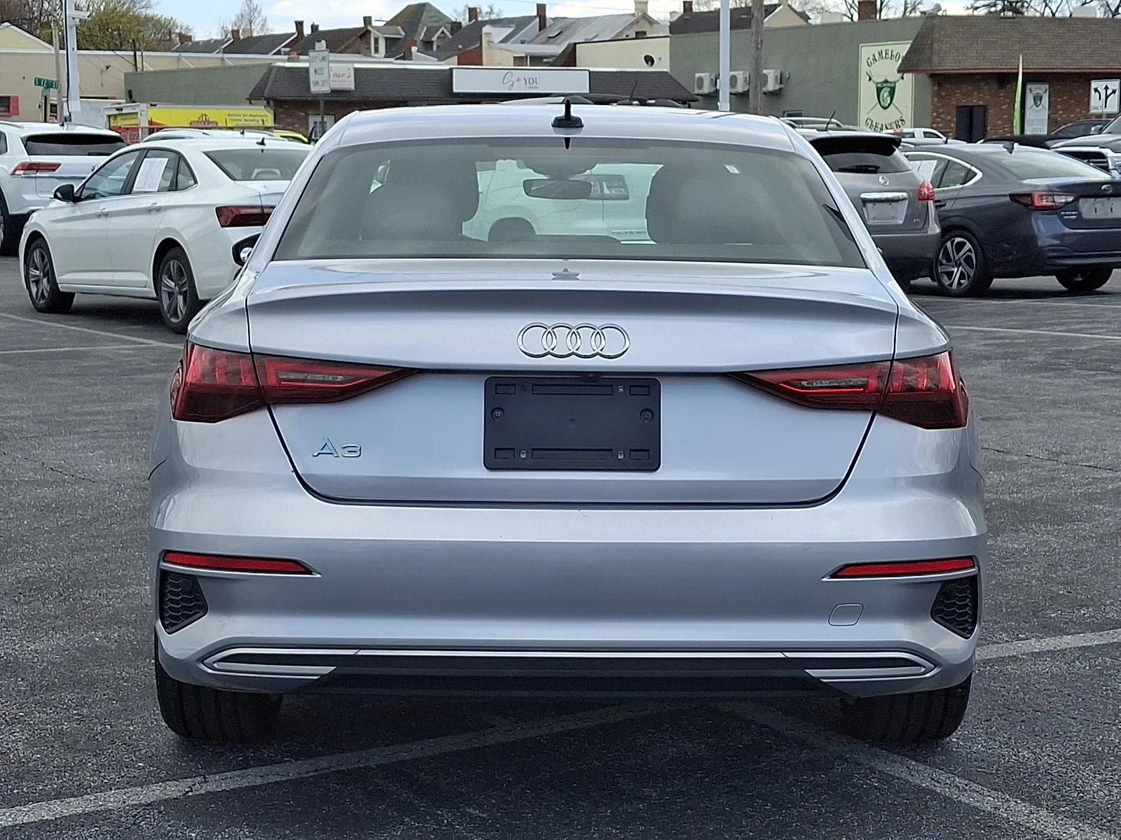 Used 2022 Florett Silver Metallic - L5L5 Audi Premium 40 TFSI Front-Wheel Drive S tronic image 6