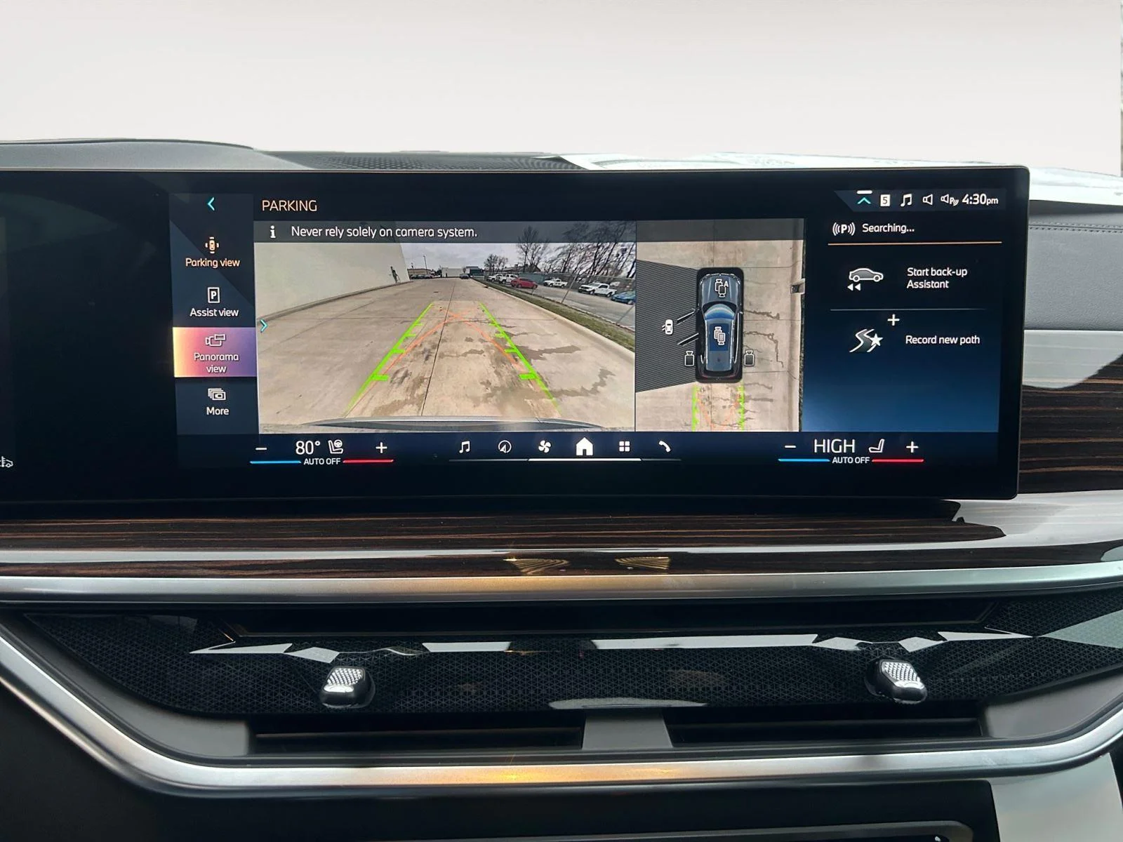 Used 2024 Skyscraper Grey Metallic BMW xDrive40i image 14