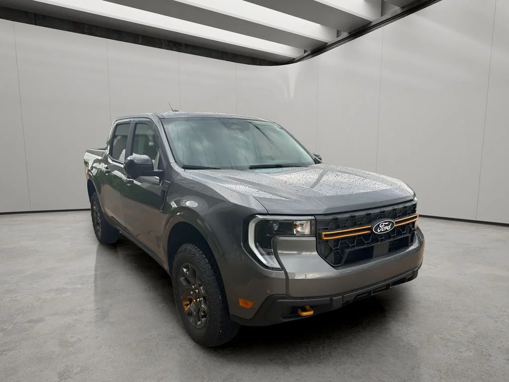 New 2026 Carbonized Gray Metallic Ford Tremor® image 7