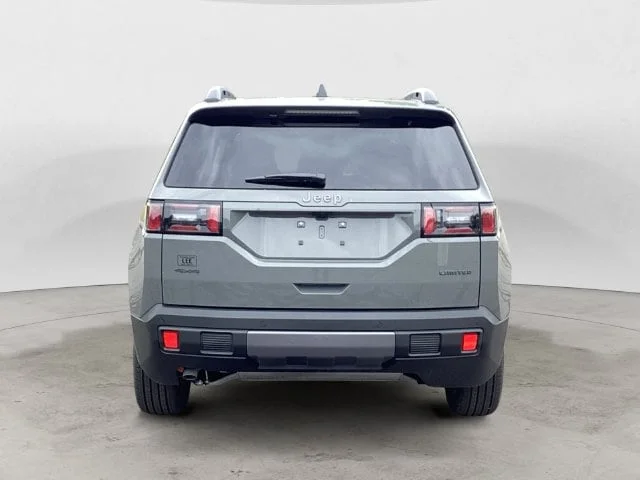 New 2026 Gray Clearcoat Jeep LIMITED 4X4 image 4