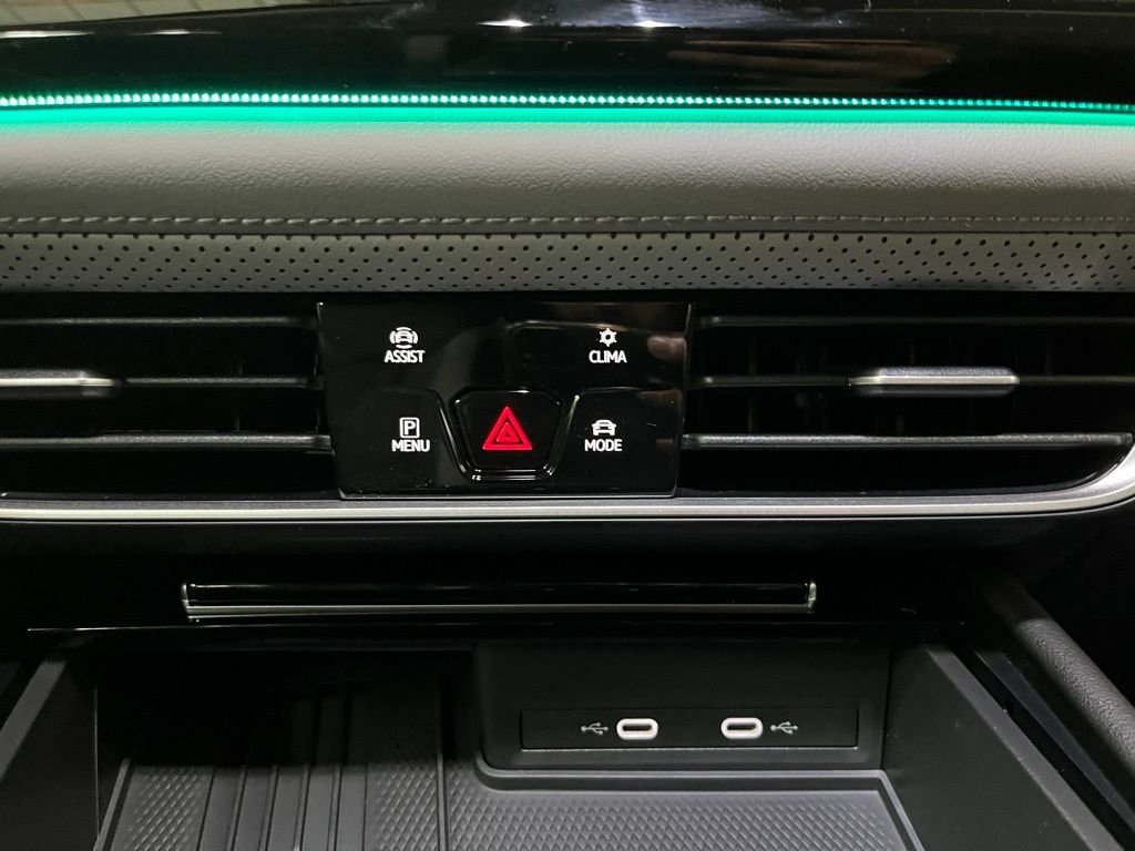 New 2026 Black Volkswagen 2.0T Peak Edition image 15