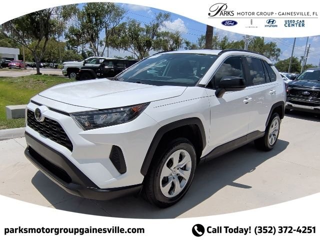 Used 2021 White Toyota LE image 8