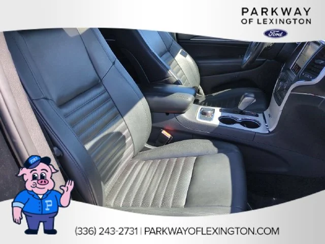 Used 2018 Black Jeep Limited image 34