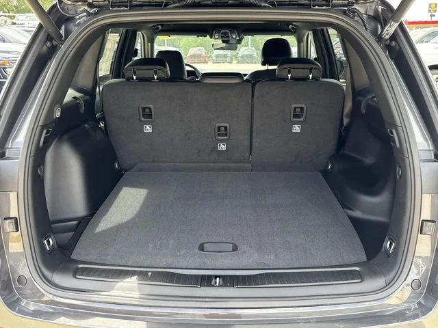 New 2026 Gray Jeep Altitude image 9